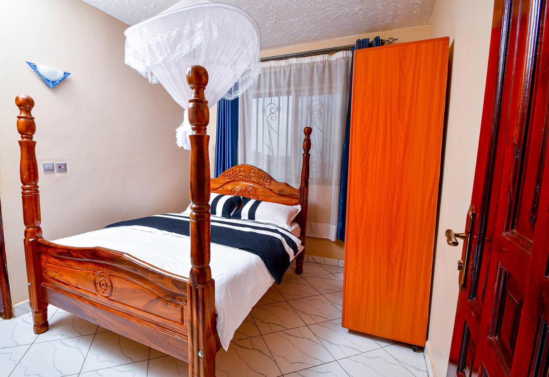 Peace Of Mind Suites Entebbe Exterior foto